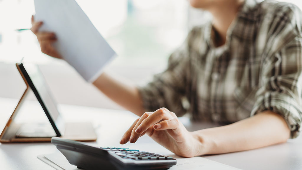 Vehicle repair invoice and rising auto repair costs
